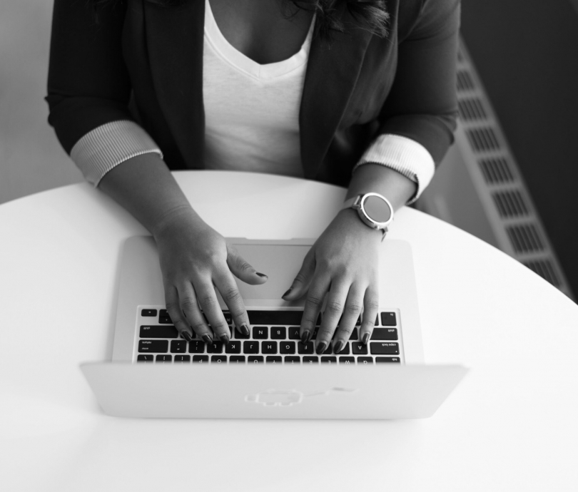 christina-wocintechchat-com-qmDoSkfcivI-unsplash (1)